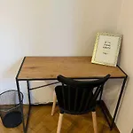 Homestay Cheerful 3 Bedroom House Krakow