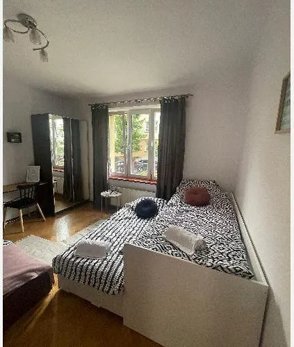 Cheerful 3 Bedroom House Краков