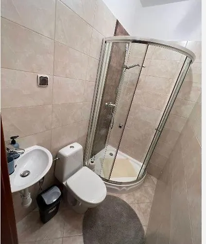 Cheerful 3 Bedroom House Краков